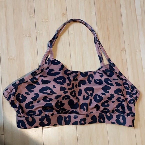 Super cute cheetah Leopard halter bathing suit top - Picture 3 of 5